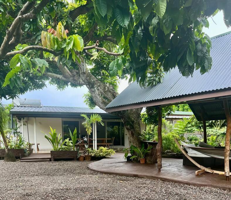 Heitiare Lodge Paea Екстериор снимка